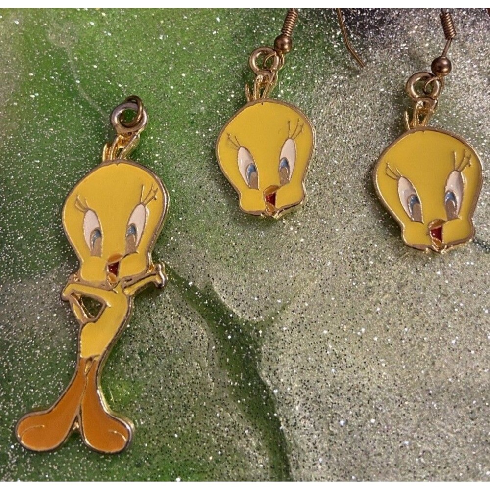 Tweety Bird Cartoon Character Figure Necklace Pendant And Earrings Set Cartoon